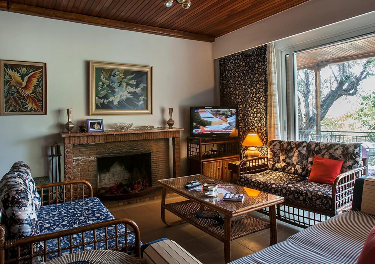 Marathos Beach House Marathón Eksteriør billede